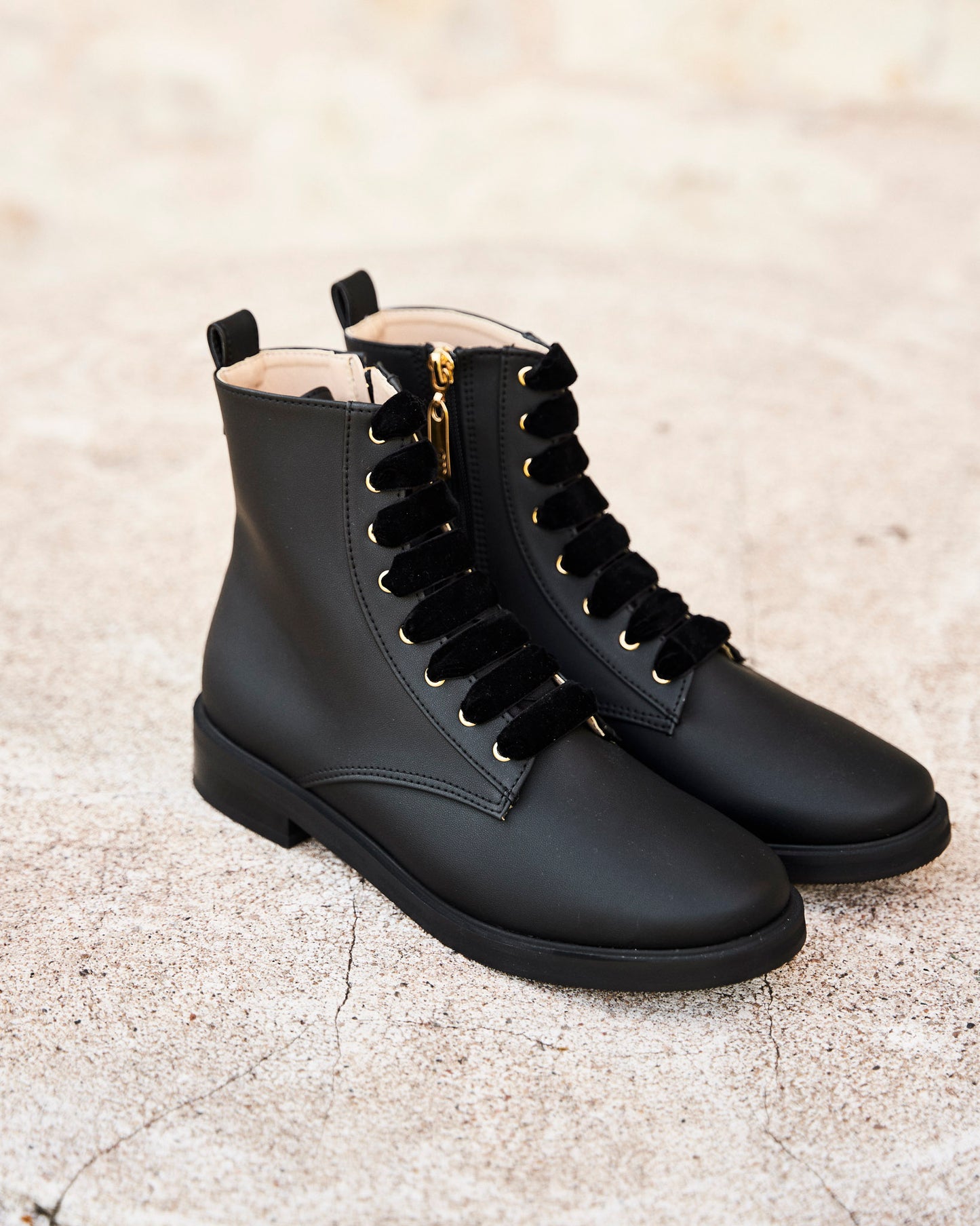Chaussures vegan écoresponsables Minuit sur Terre