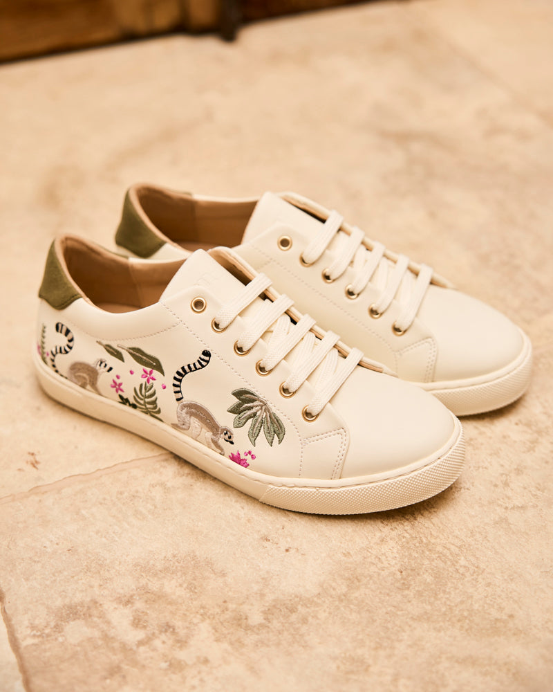 Baskets brodées lémuriens vegan recyclées Minuit sur Terre