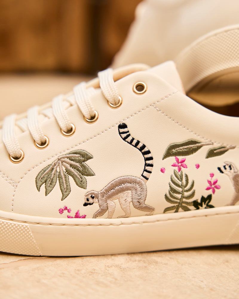 Baskets brodées lémuriens vegan recyclées Minuit sur Terre