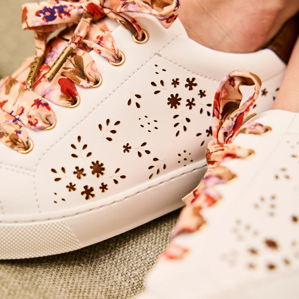 Lacets Fleuris Beige Rouge