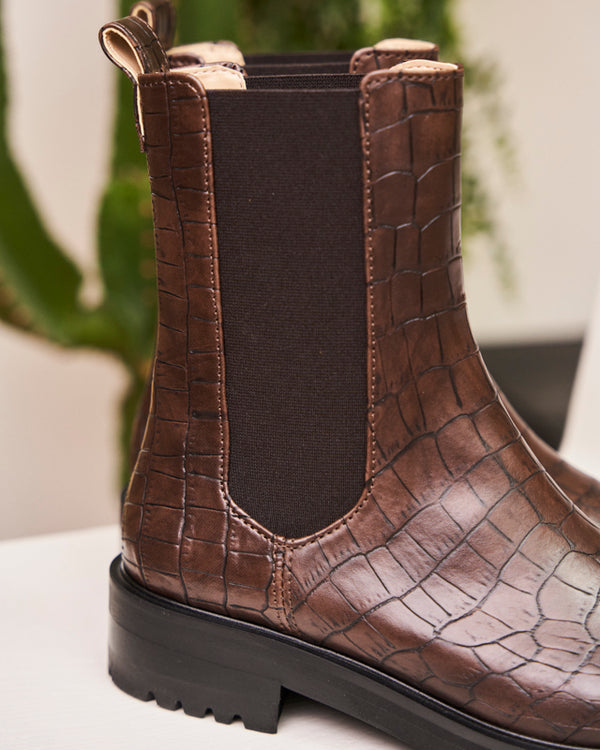 Chelsea Croco Choco