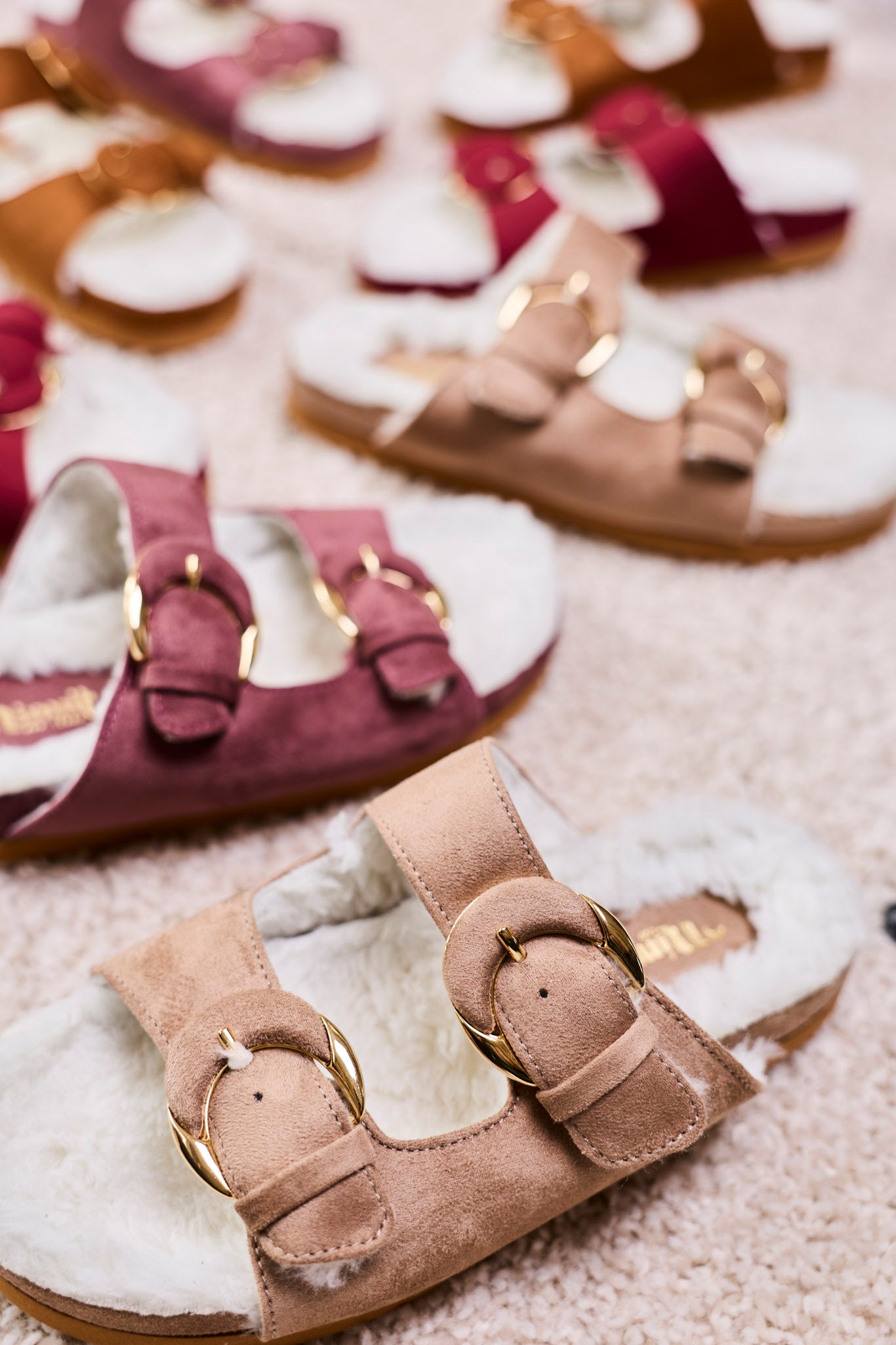 Chaussons, sabots & sandales