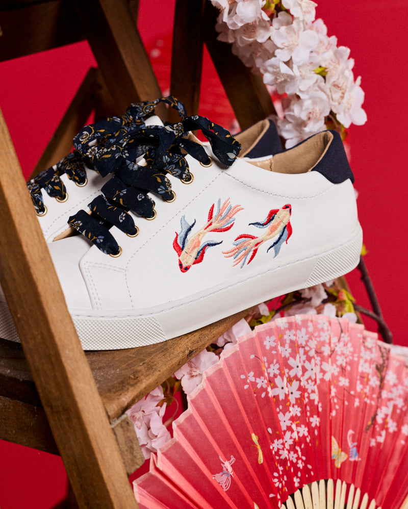 Virevolte Carpe Koï