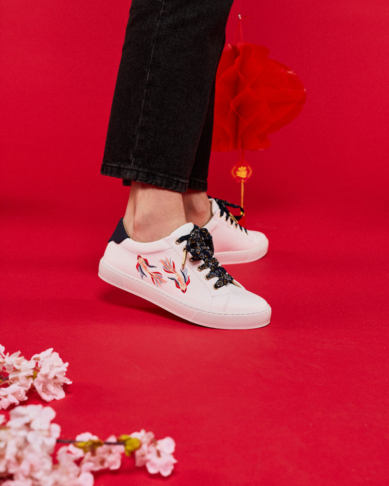 Virevolte Carpe Koï