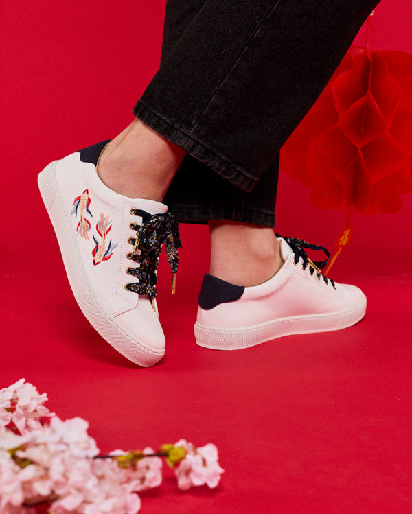 Virevolte Carpe Koï