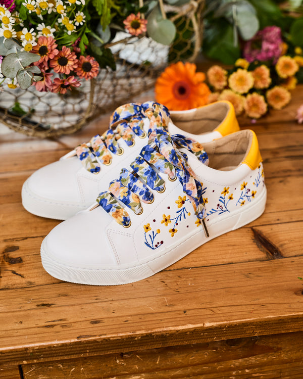 Virevolte Bouton d'or