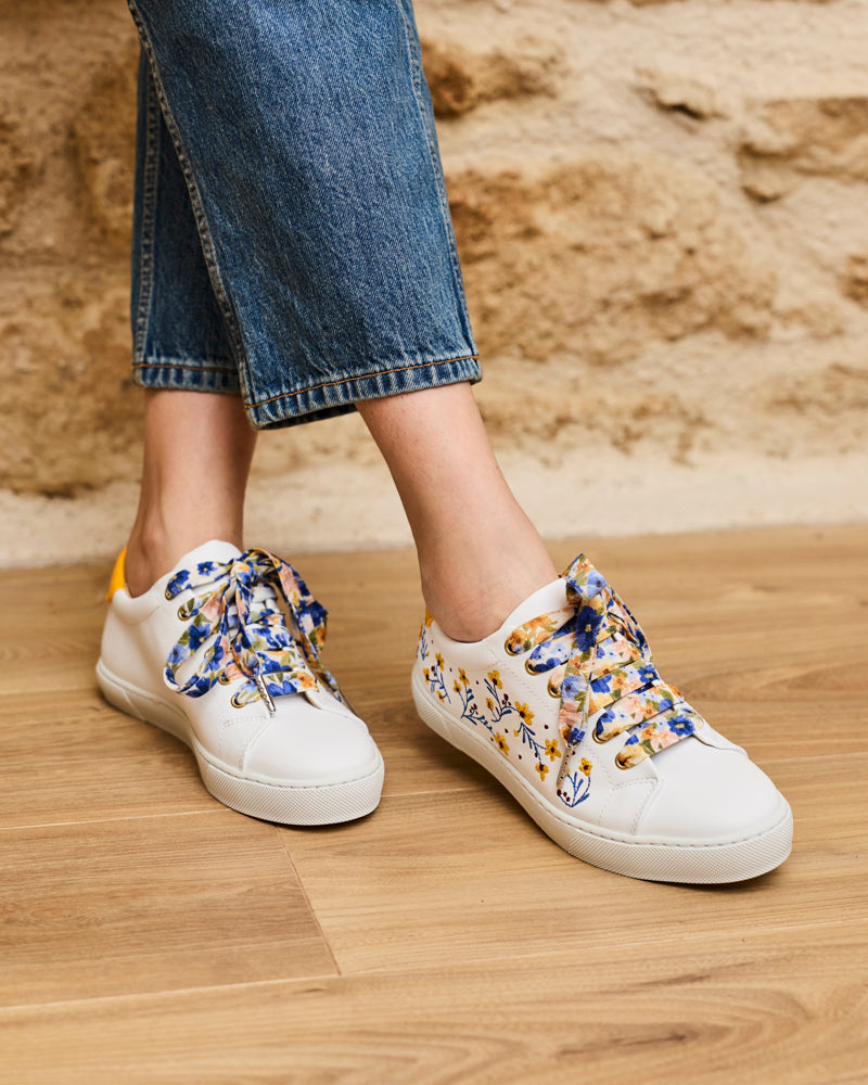 Virevolte Bouton d'or