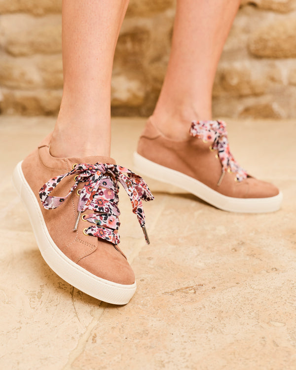 Virevolte Unie Pétale