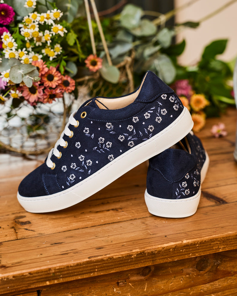 Virevolte Petites Fleurs Bleues