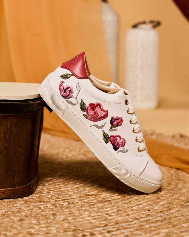 Virevolte Fleurs Au Vent