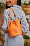 Sac à main femme seau orange mandarine écologique recyclé vegan Héra Minuit sur Terre