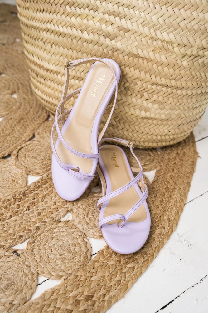 Sandales plates violet lavande pour femme écologiques recyclées vegan Provence Minuit sur Terre