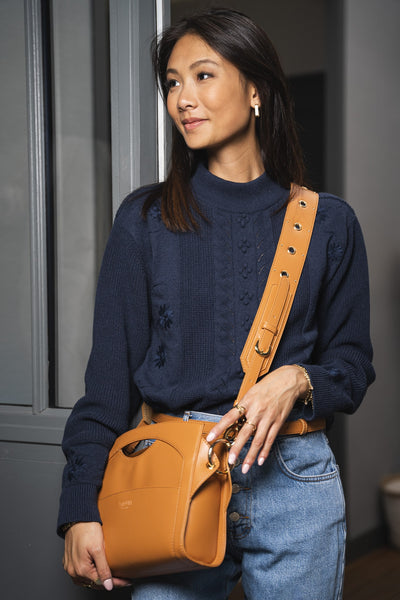 Anse marron camel avec œillets doré pour sac à main femme écologique en pomme vegan Minuit sur Terre