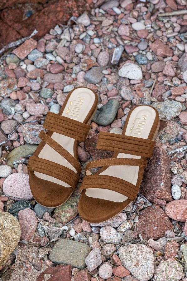 Mules marrons noisette écologiques et vegan pour femme Cupabia Minuit sur Terre