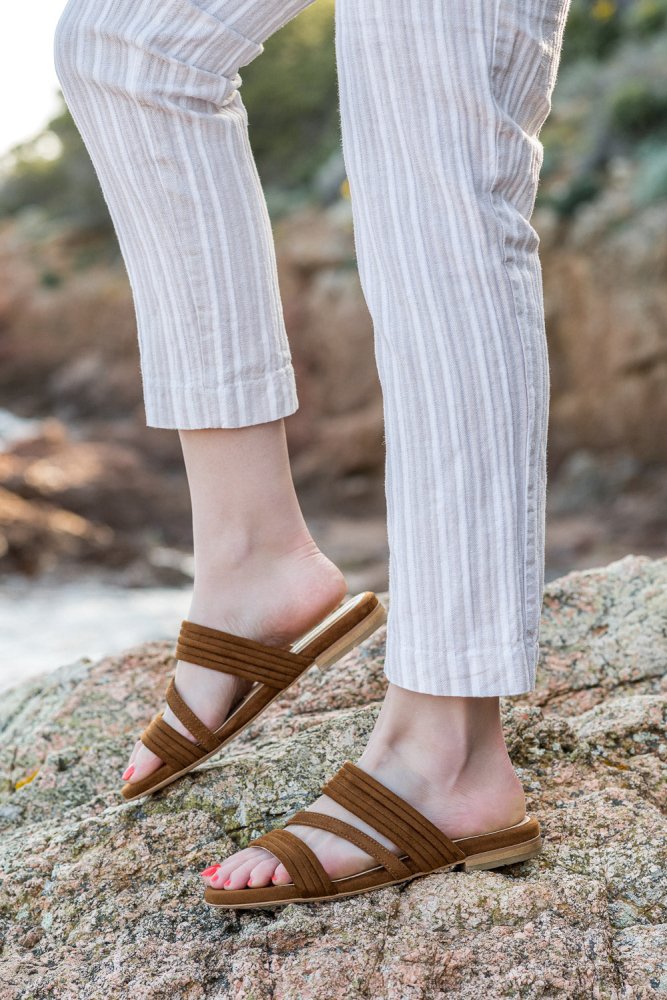 Mules marrons noisette écologiques et vegan pour femme Cupabia Minuit sur Terre